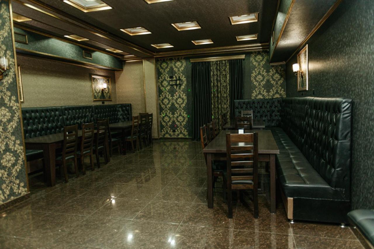 Tigran Hotel By Black & Gold Goris Extérieur photo